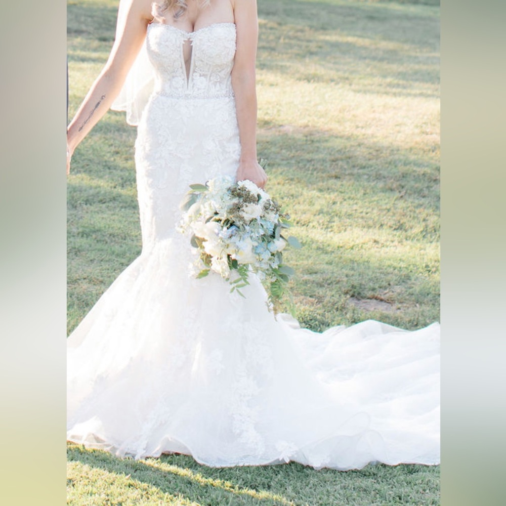 CHRISTINA WUE Wedding Dress